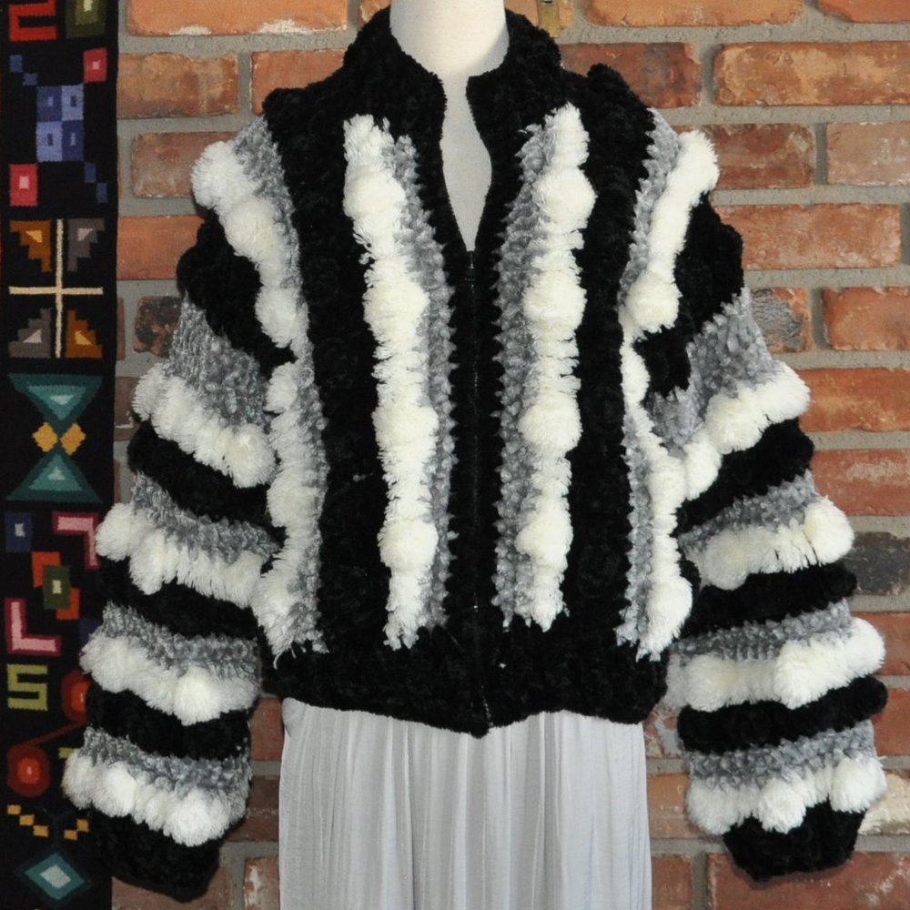 Fuzzy Knit Shag Pom Pom Crochet Sweater Zip-up Bomber Jacket Cardigan Thai M